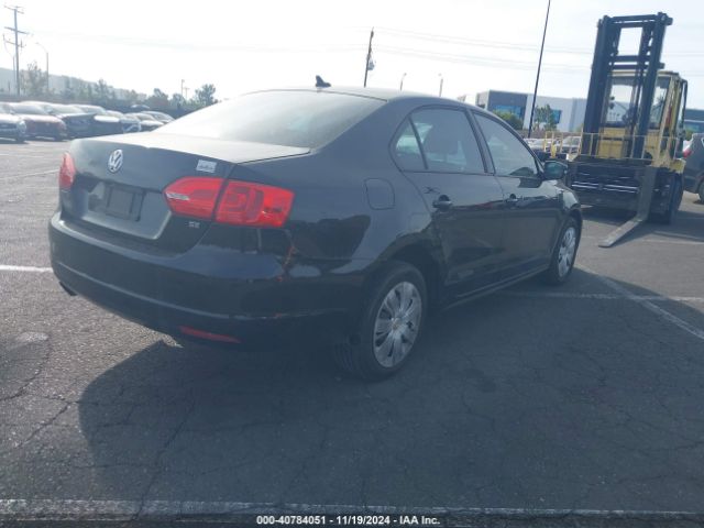 3VWD07AJ4EM236671 Volkswagen Jetta 1.8t Se