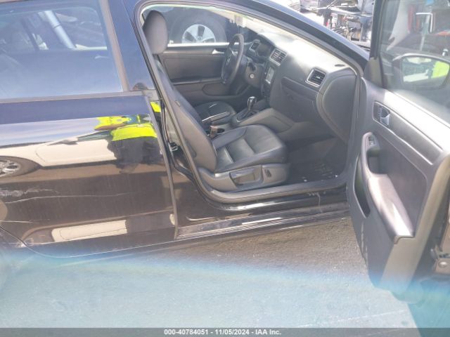 3VWD07AJ4EM236671 Volkswagen Jetta 1.8t Se