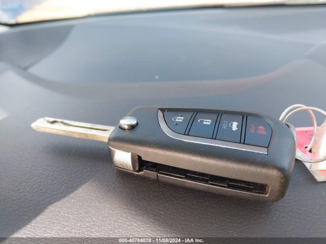 5YFEPMAE3MP269107 Toyota COROLLA LE