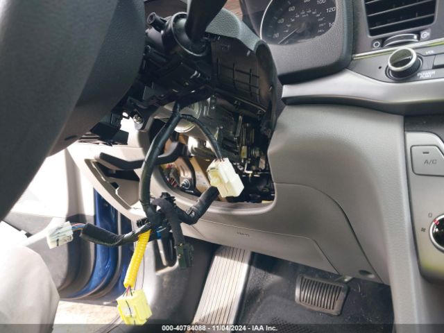 5NPD84LF7HH120653 Hyundai ELANTRA SE
