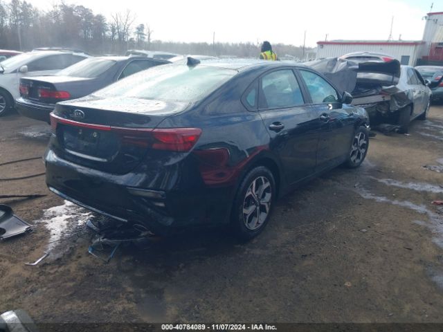 3KPF24AD3ME305678 KIA Forte Lxs
