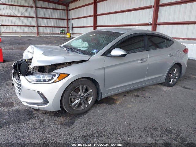 Hyundai Elantra Value Edition 2018 5NPD84LF2JH352891 Image 2