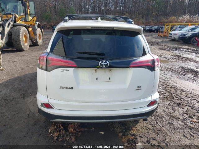 2T3JFREV7JW750312 Toyota RAV4 SE