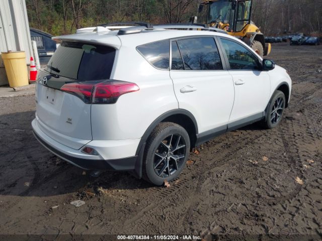 2T3JFREV7JW750312 Toyota RAV4 SE