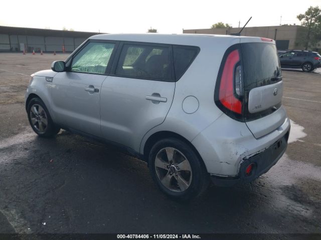 KNDJN2A20J7592221 KIA Soul !