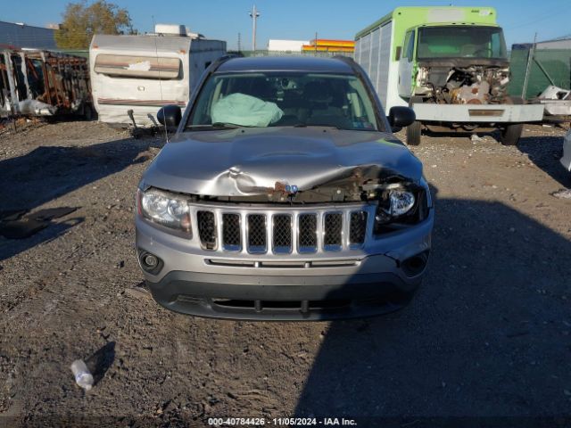 1C4NJCBA9GD553713 Jeep Compass Sport