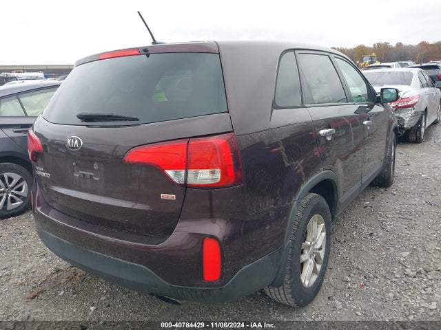 KIA SORENTO LX 2015 5XYKT3A65FG621855 Image 4