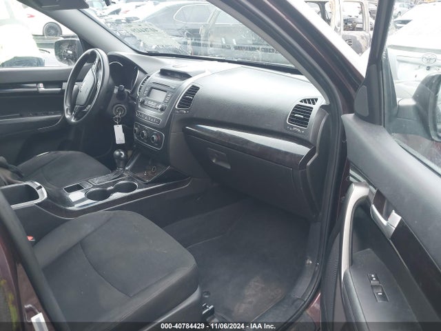 KIA SORENTO LX 2015 5XYKT3A65FG621855 Image 5