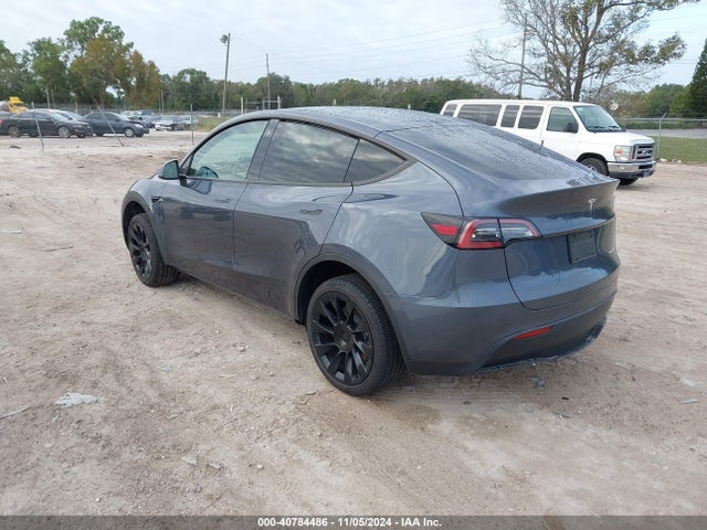 2023 TESLA MODEL Y 7SAYGDEE3PA127749 Photo 2
