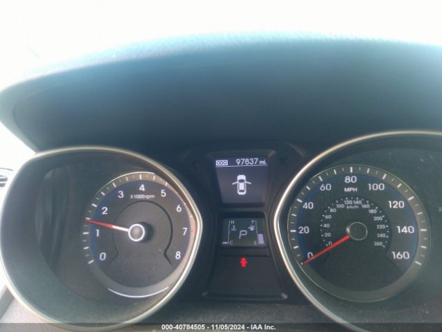 KMHD35LH5GU306083 Hyundai ELANTRA GT