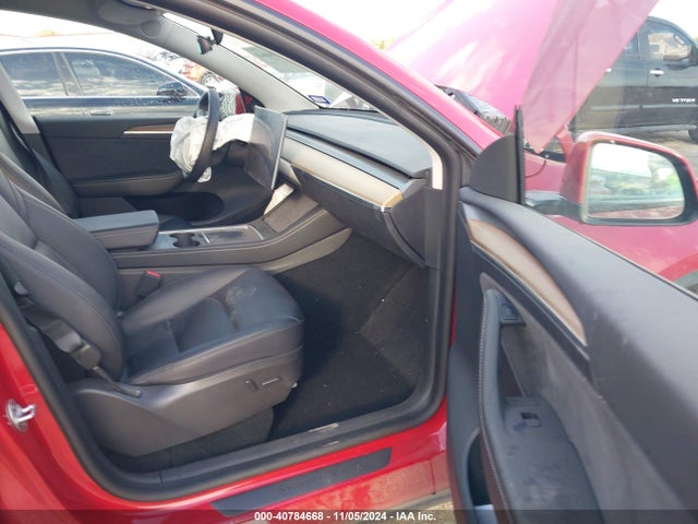 2023 TESLA MODEL Y 7SAYGDEE2PA025276 Photo 4