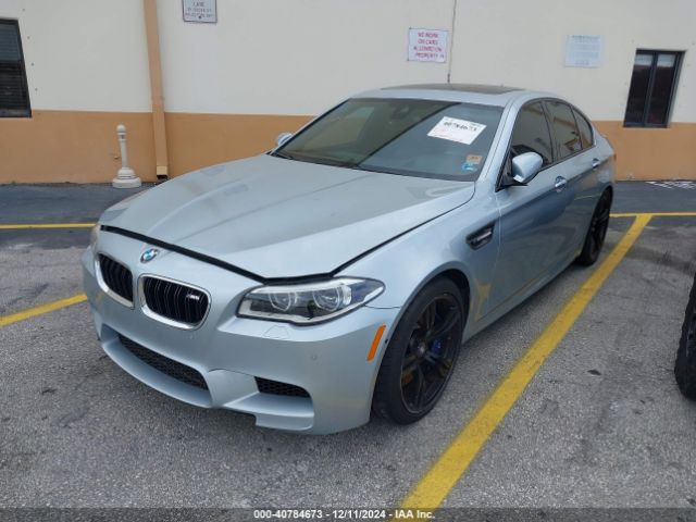 WBSFV9C57FD595236 BMW M5