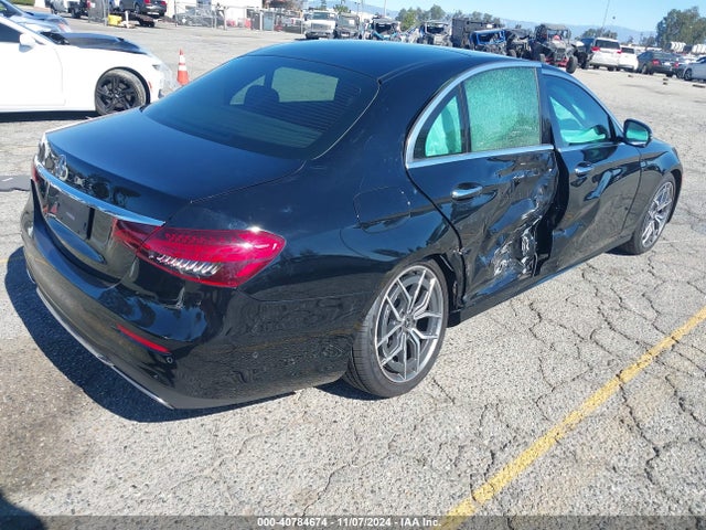Mercedes-Benz E 350 2022 W1KZF8DB2NB059293 Image 4