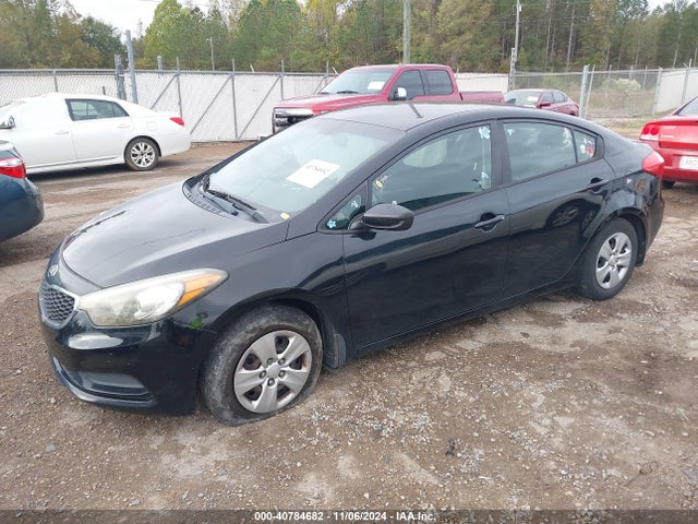 KIA FORTE LX 2014 KNAFK4A63E5175963 Image 2