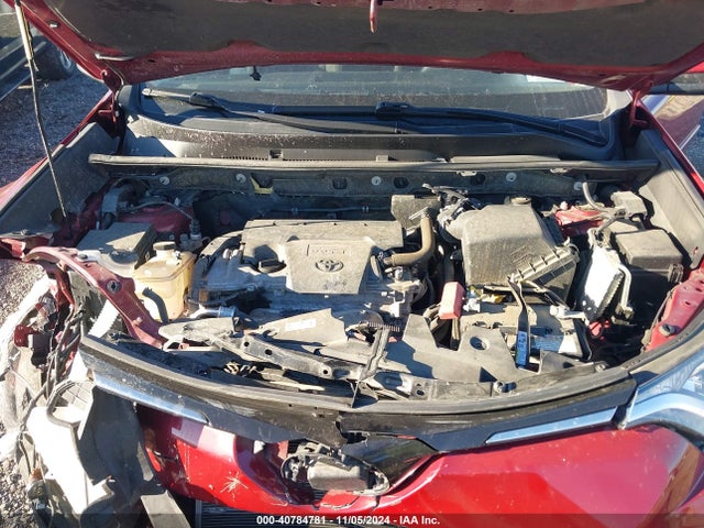 Toyota Rav4 Adventure/xle 2018 JTMRFREV1JD255457 Image 10