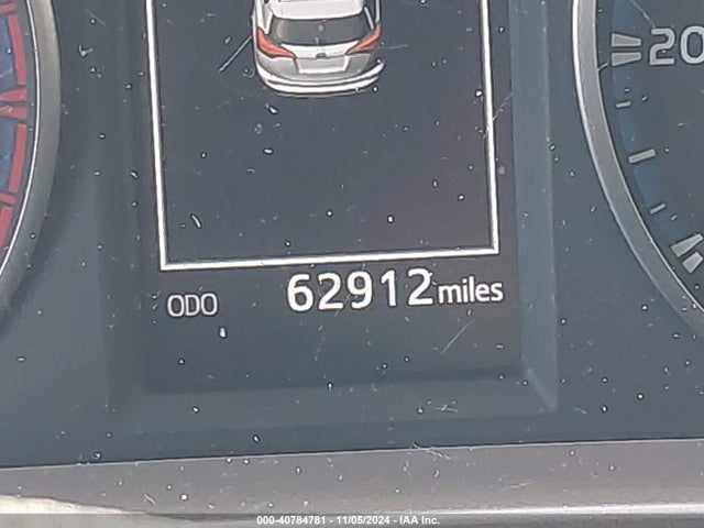 Toyota Rav4 Adventure/xle 2018 JTMRFREV1JD255457 Image 15