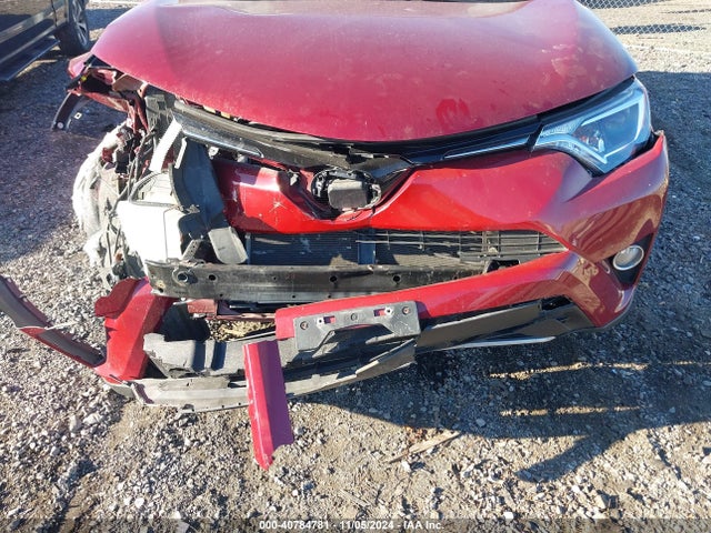 Toyota Rav4 Adventure/xle 2018 JTMRFREV1JD255457 Image 6