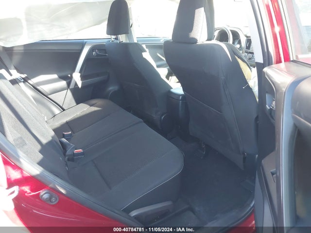 Toyota Rav4 Adventure/xle 2018 JTMRFREV1JD255457 Image 8