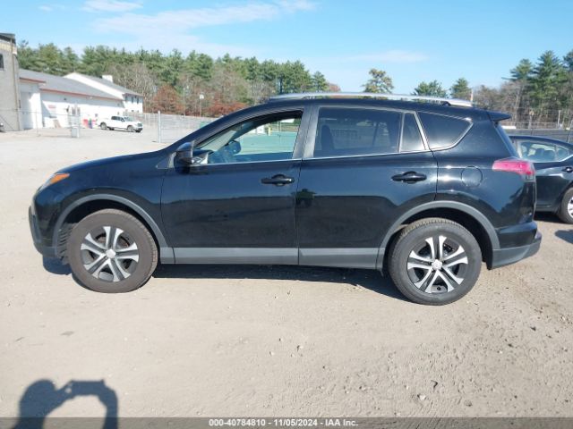 2T3BFREV4GW416610 Toyota RAV4 LE