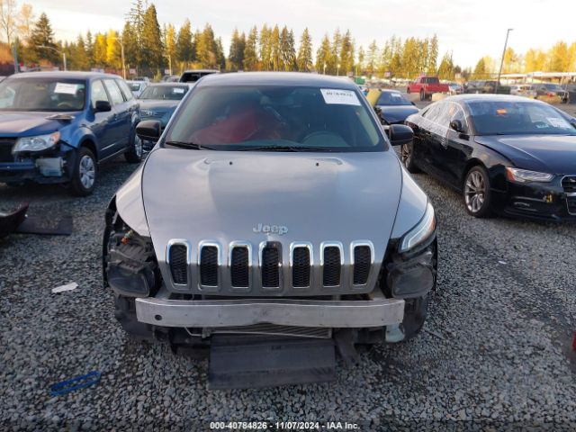 1C4PJLAB5EW201040 Jeep Cherokee Sport