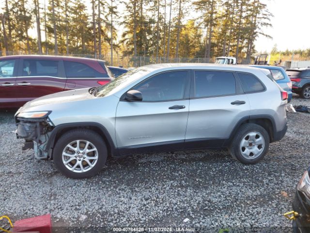 1C4PJLAB5EW201040 Jeep Cherokee Sport