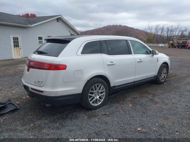 2LMHJ5AT2EBL56140 Lincoln Mkt Ecoboost