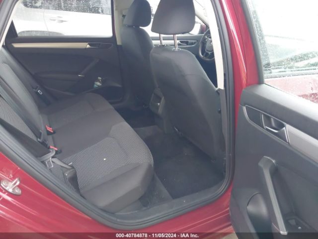 1VWAA7A3XJC044085 Volkswagen Passat 2.0t R-line/2.0t S