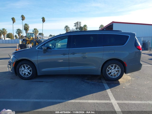 Chrysler Pacifica Touring L 2022 2C4RC1BG0NR165638 Image 15