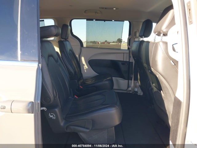 Chrysler Pacifica Touring L 2022 2C4RC1BG0NR165638 Image 8