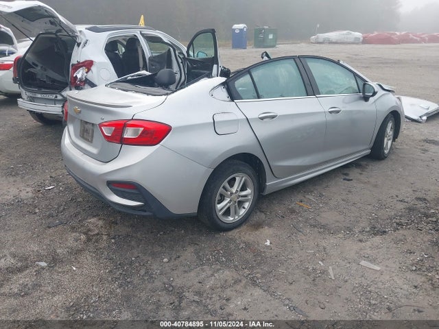 Chevrolet Cruze Lt Auto 2018 1G1BE5SM8J7175329 Image 4