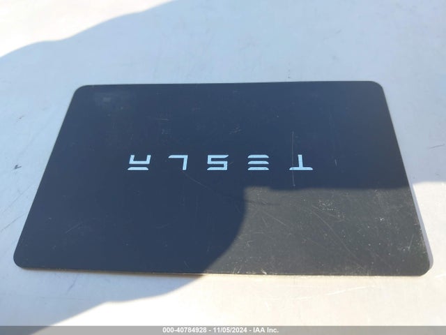 2023 TESLA MODEL 3 5YJ3E1EB3PF636082 Photo 10