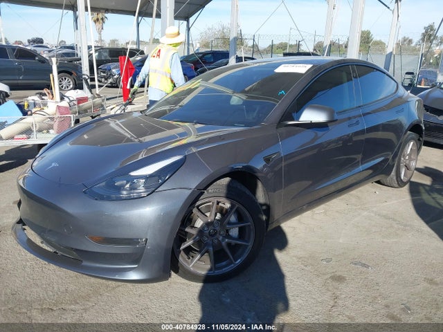 2023 TESLA MODEL 3 5YJ3E1EB3PF636082 Photo 1