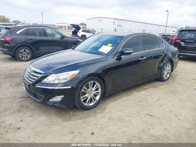 Hyundai Genesis 3.8 2014 KMHGC4DD9EU264937 Image 2