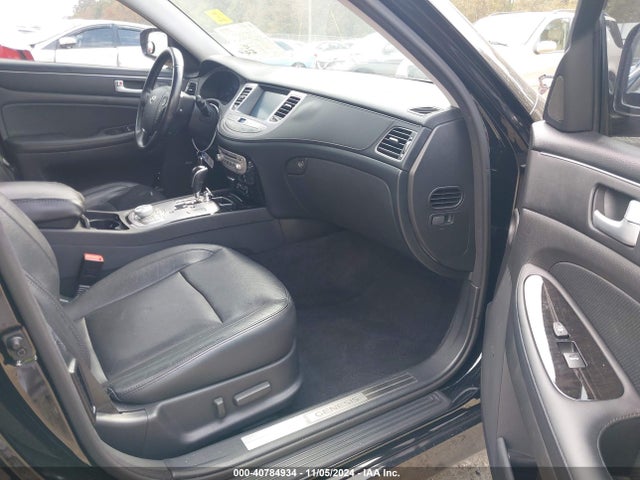 Hyundai Genesis 3.8 2014 KMHGC4DD9EU264937 Image 5