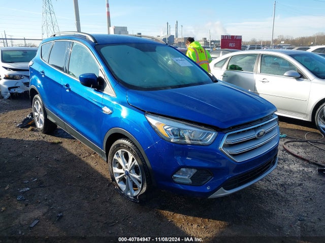 Ford ESCAPE SEL 2018 1FMCU0HD6JUC68548 Image 1