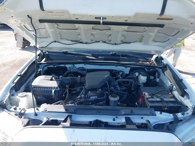 5TFAX5GN3KX145428 Toyota Tacoma Sr