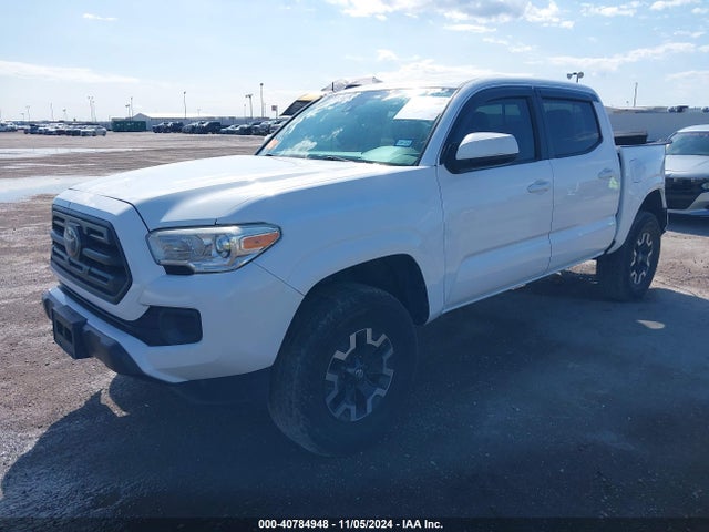 5TFAX5GN3KX145428 Toyota Tacoma Sr