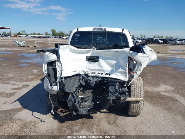 5TFAX5GN3KX145428 Toyota Tacoma Sr