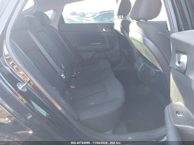 KIA Optima Lx 2016 5XXGT4L33GG094516 Image 8