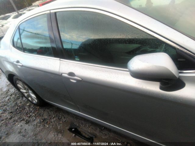 4T1B11HK0JU530511 Toyota CAMRY LE