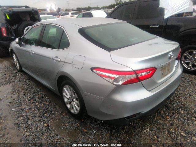 4T1B11HK0JU530511 Toyota CAMRY LE