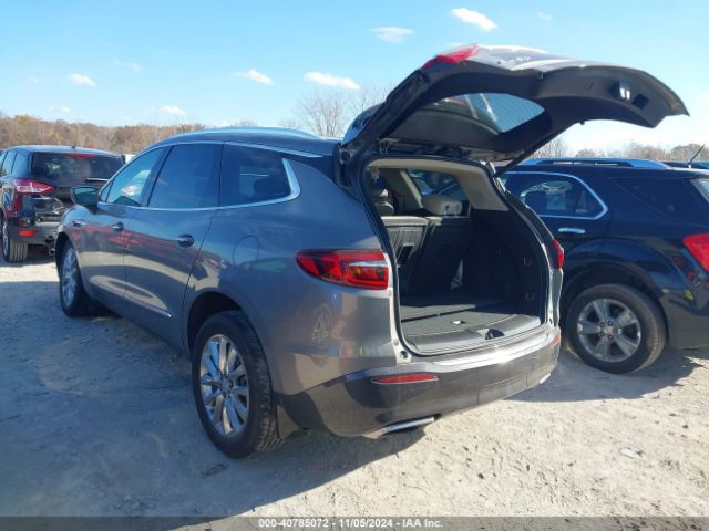 5GAEVBKW8JJ137768 Buick Enclave Premium