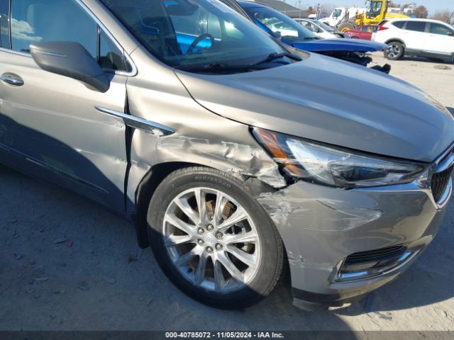 5GAEVBKW8JJ137768 Buick Enclave Premium