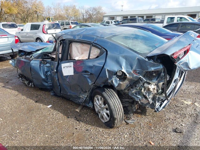 3MZBM1U7XGM319162 Mazda Mazda3 I Sport