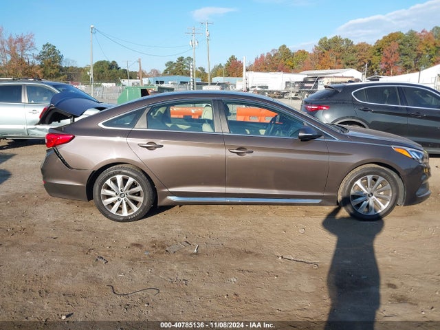 Hyundai Sonata Sport 2016 5NPE34AF0GH285092 Image 13