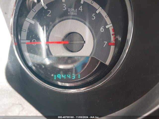1C3CCBAB2EN213496 Chrysler 200 LX