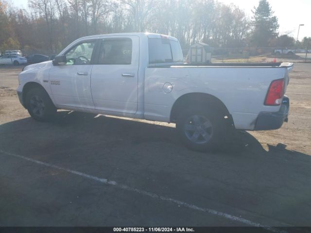1C6RR7TT2HS784684 RAM 1500 Slt  4x4 6'4 Box