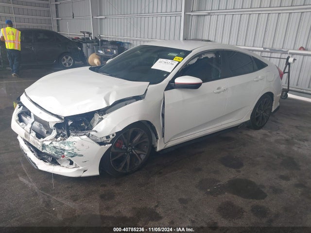 Honda Civic Sport 2019 2HGFC2F81KH593880 Image 2