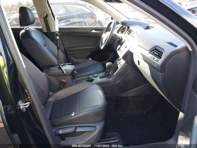 3VV2B7AX3JM124013 Volkswagen Tiguan 2.0t Se/sel