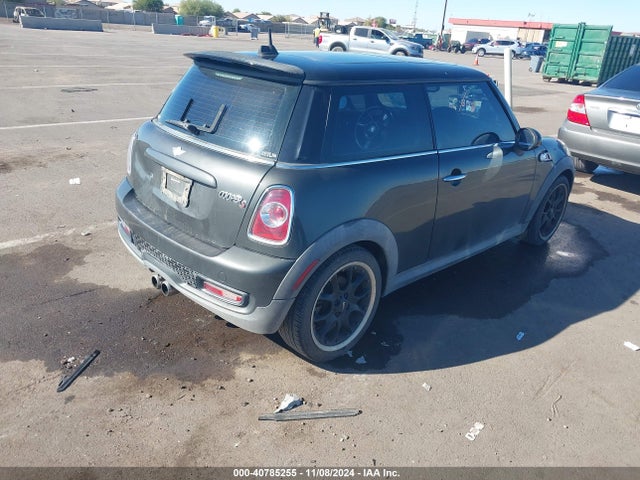 2011 MINI COOPER S WMWSV3C51BTY20539 Photo 3